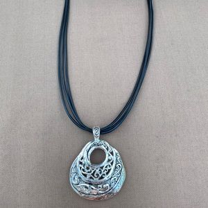 **3/$10** Statement Necklace